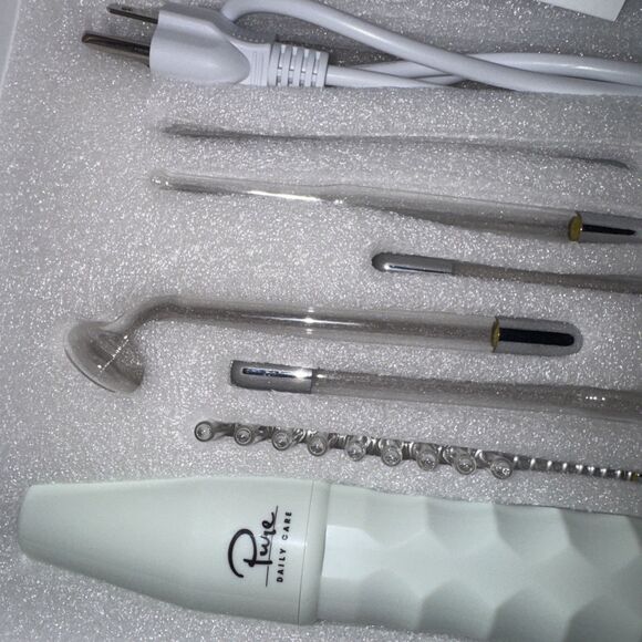Pure Daily Care NuDerma Professional Ne+Ar Skin Therapy Wand w 6 Fusion Used - Picture 11 of 15
